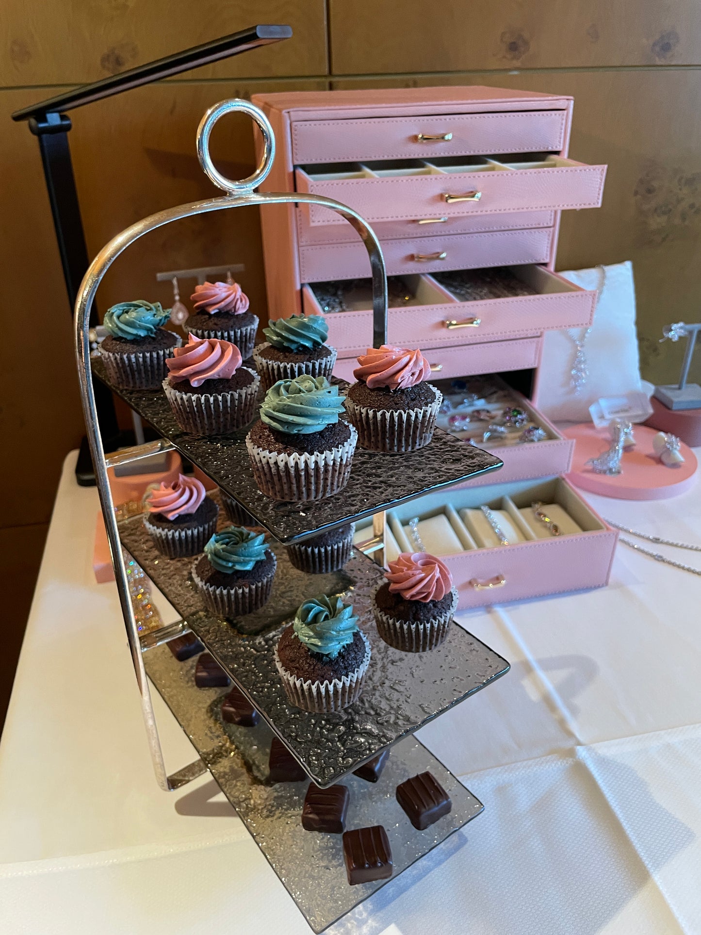 Mini Cupcakes | Handmade Small Cupcake Delights