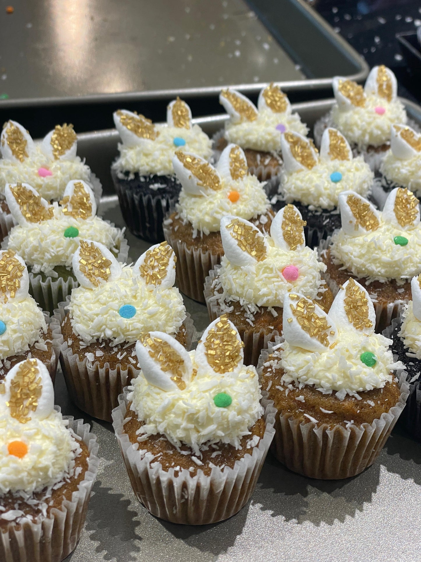 Mini Easter Cupcakes