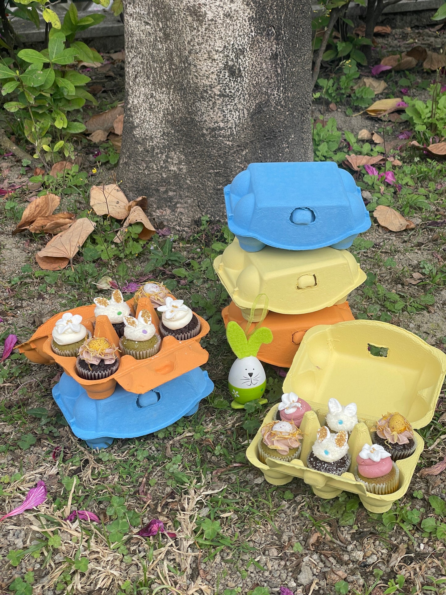 Mini Easter Cupcakes