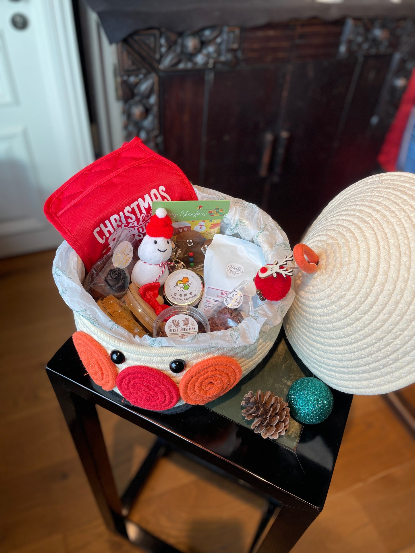 The Inquisitive Christmas